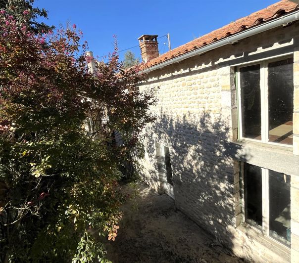 Image No.27-5 Bed House for sale