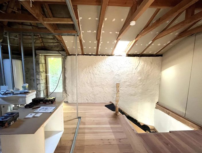 Image No.33-5 Bed House for sale