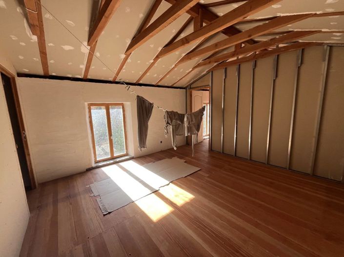 Image No.34-5 Bed House for sale