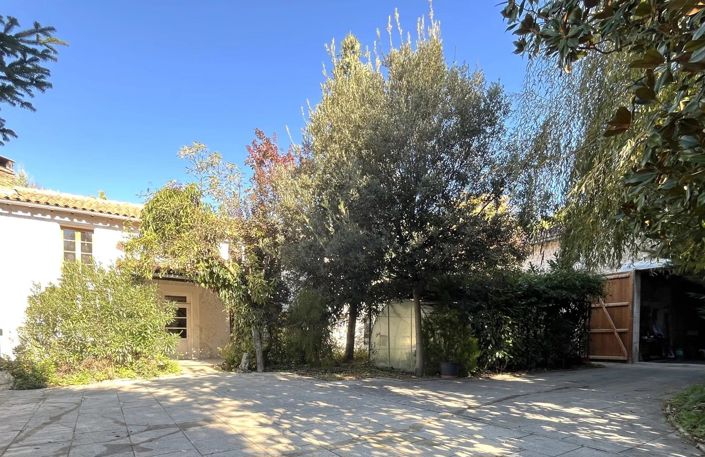 Image No.9-5 Bed House for sale