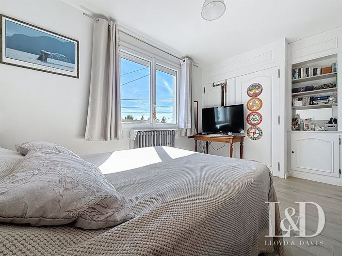 Image No.10-4 Bed House for sale