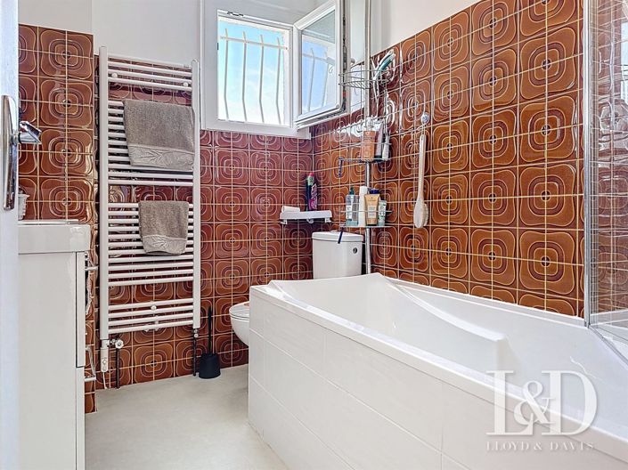 Image No.14-4 Bed House for sale