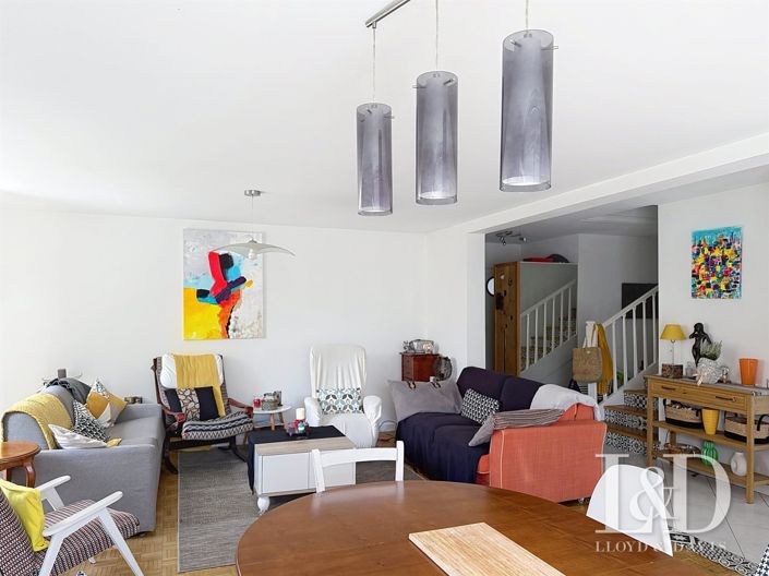 Image No.23-4 Bed House for sale