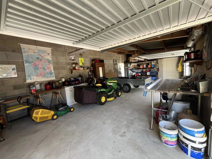 Image No.26-4 Bed House for sale