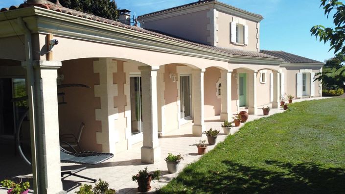 Image No.4-4 Bed House for sale