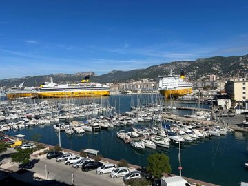 1 - Toulon, Apartment