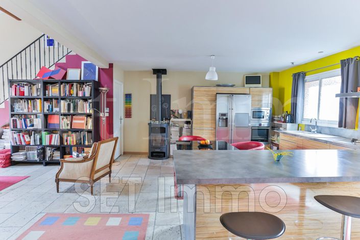 Image No.3-2 Bed House for sale