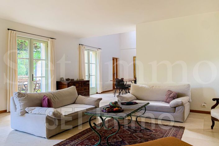 Image No.3-Maison de 3 chambres à vendre à Uzès