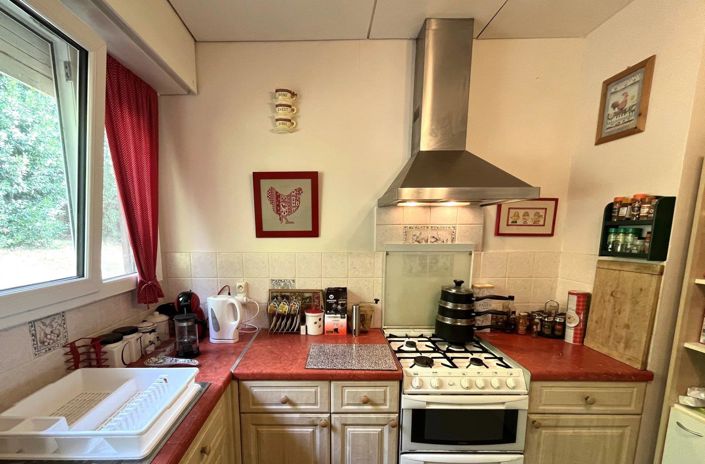 Image No.12-3 Bed House for sale