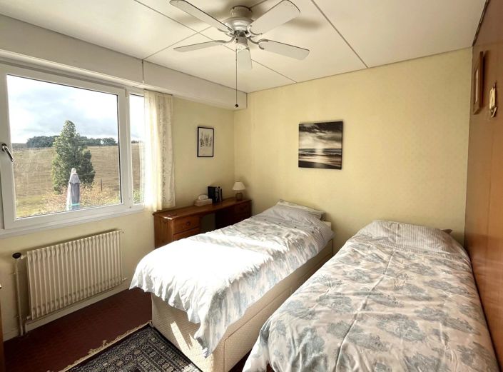 Image No.16-3 Bed House for sale