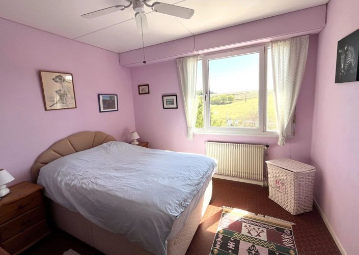 Image No.18-3 Bed House for sale