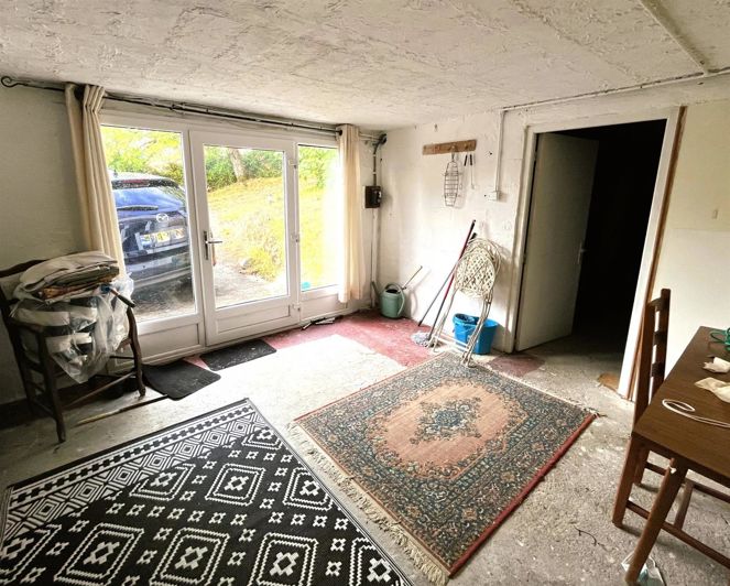 Image No.26-3 Bed House for sale