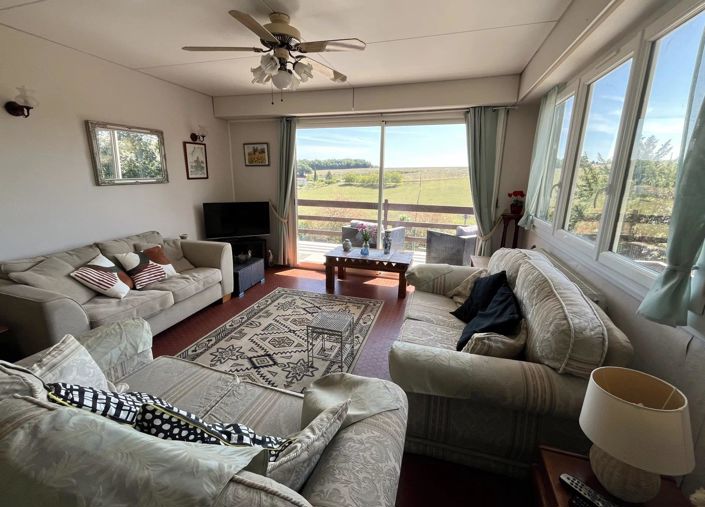 Image No.9-3 Bed House for sale