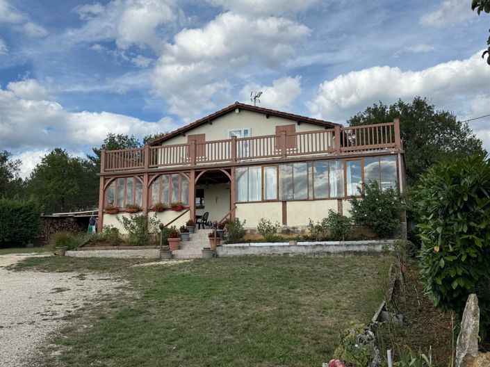 Image No.1-8 Bed House for sale