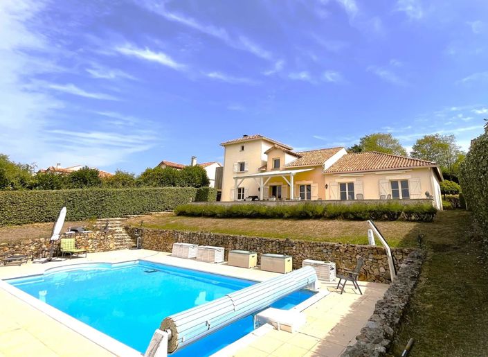 Image No.1-4 Bed House for sale