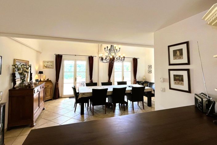 Image No.13-4 Bed House for sale