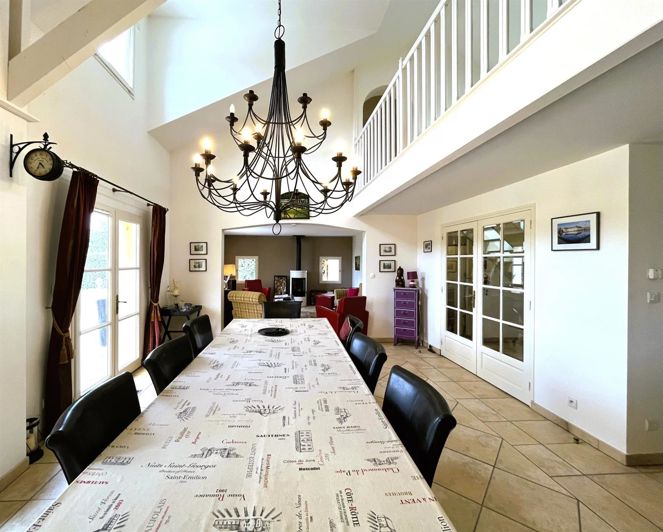 Image No.5-4 Bed House for sale