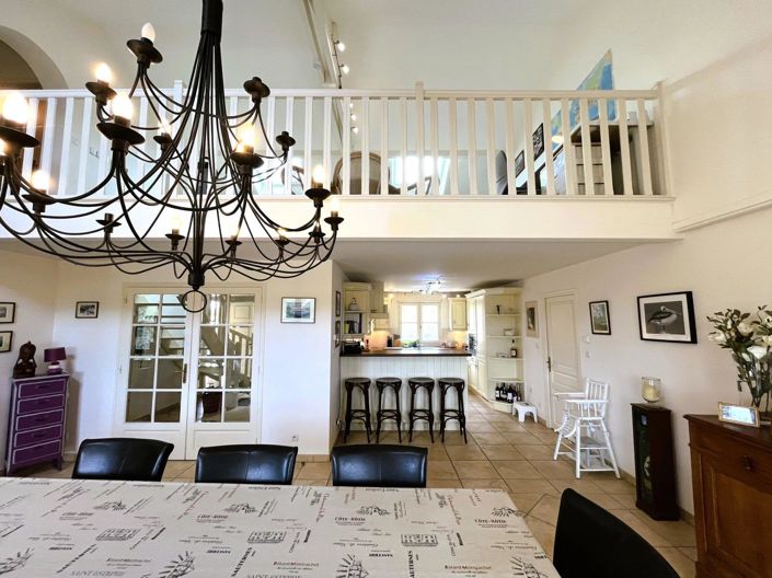 Image No.9-4 Bed House for sale