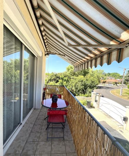 Image No.26-3 Bed House for sale