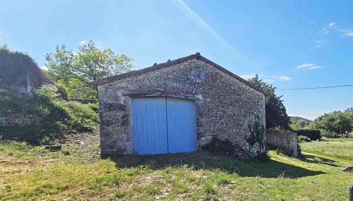 Image No.19-3 Bed House for sale