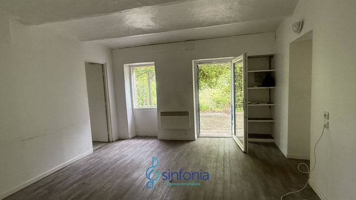 Image No.4-2 Bed House for sale