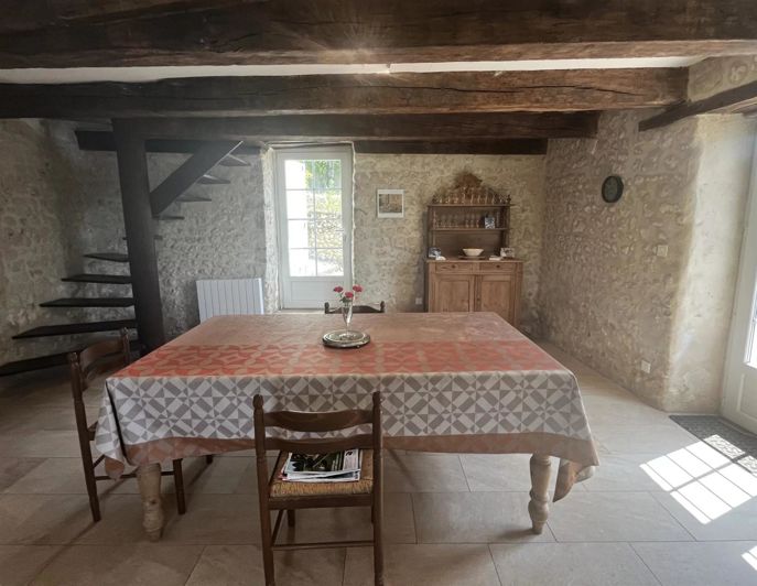 Image No.10-3 Bed House for sale