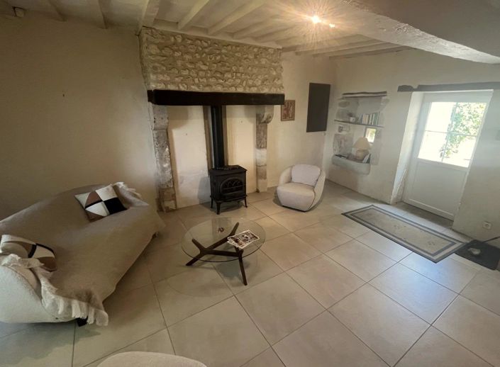 Image No.18-3 Bed House for sale