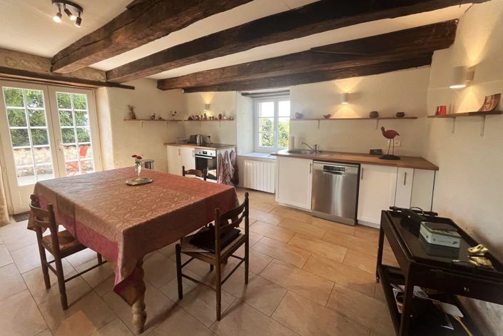 Image No.8-3 Bed House for sale