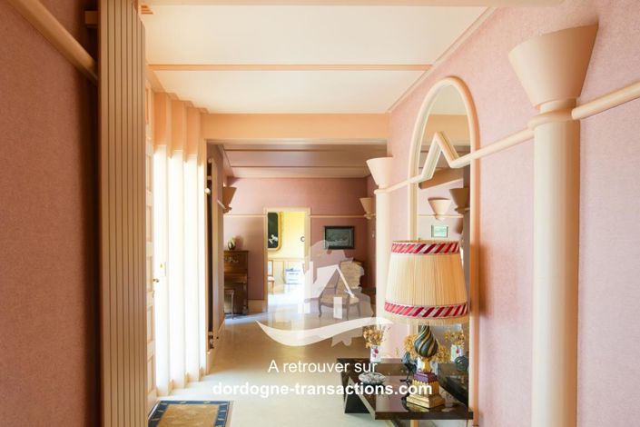 Image No.3-5 Bed House for sale