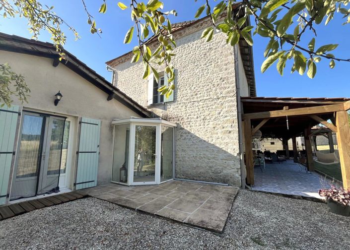 Image No.17-9 Bed House for sale