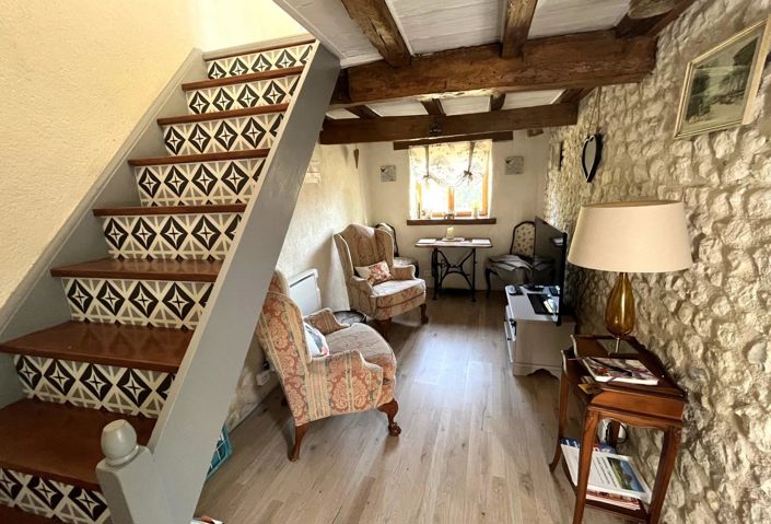 Image No.25-9 Bed House for sale