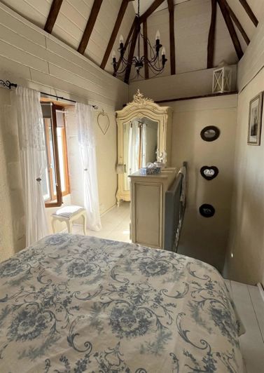 Image No.30-9 Bed House for sale