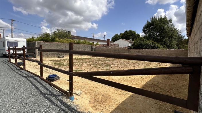 Image No.17-Maison de 3 chambres à vendre à Asnières-la-Giraud