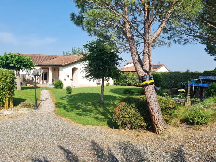 Image No.12-3 Bed House for sale