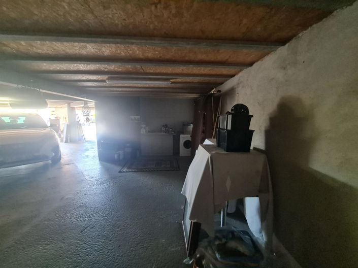 Image No.17-3 Bed House for sale