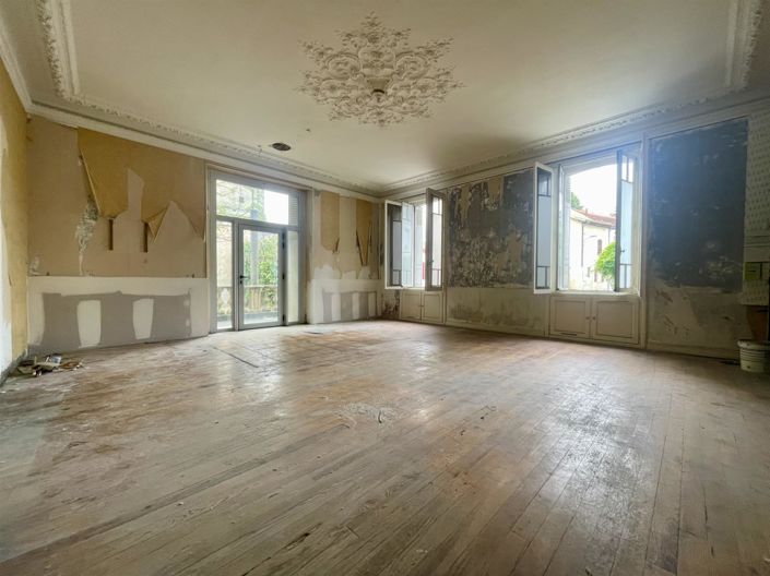 Image No.8-House for sale