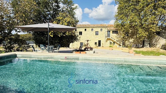 Image No.1-Propriété de 5 chambres à vendre à Uzès