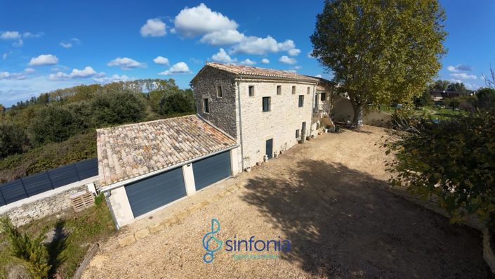 Image No.3-Propriété de 5 chambres à vendre à Uzès