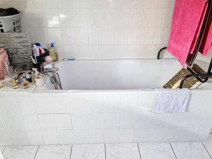 Image No.20-Propriété à vendre à Montluçon