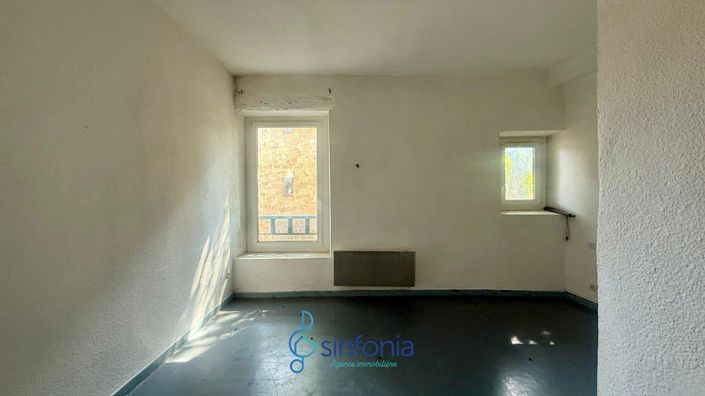 Image No.8-House for sale