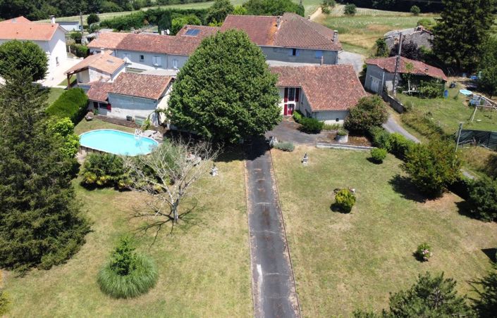 Image No.2-Maison de 3 chambres à vendre à Montmoreau-Saint-Cybard