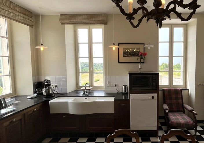 Image No.11-4 Bed House for sale