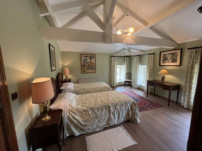 Image No.21-4 Bed House for sale