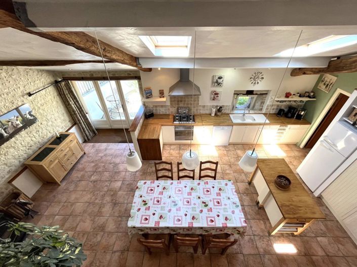 Image No.26-8 Bed House for sale