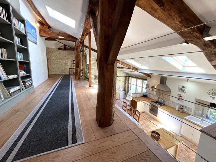 Image No.27-8 Bed House for sale