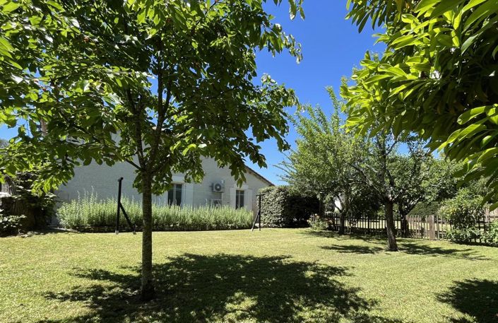 Image No.32-8 Bed House for sale