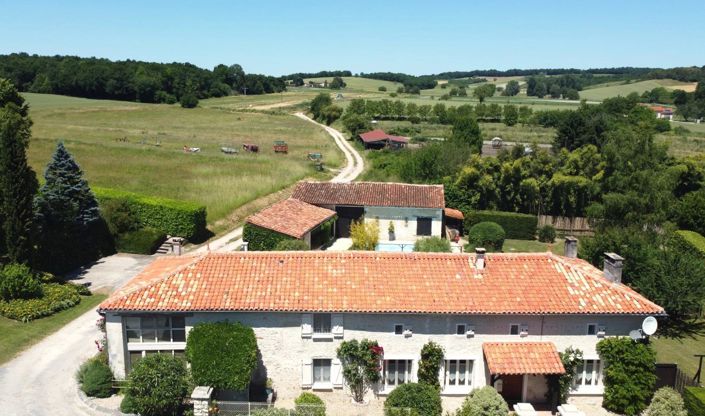 Image No.48-Maison de 8 chambres à vendre à Saint-Laurent-des-Combes
