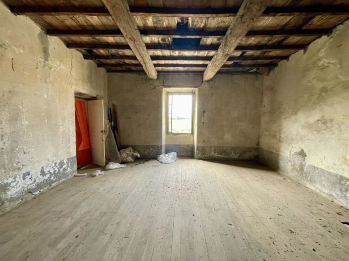 Image No.13-4 Bed House for sale