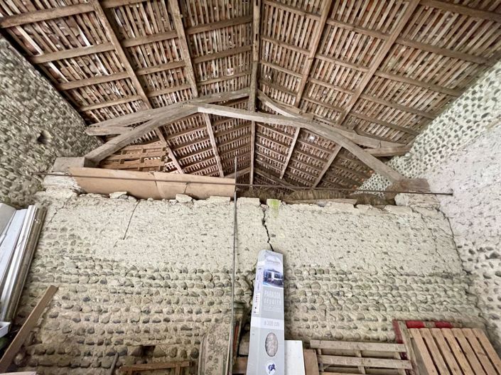 Image No.17-4 Bed House for sale