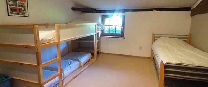 Image No.27-5 Bed House for sale